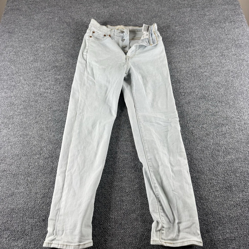 Levis Wedgie Straight Jeans Womens 26 Blue Light Wash High Rise Stretch Denim